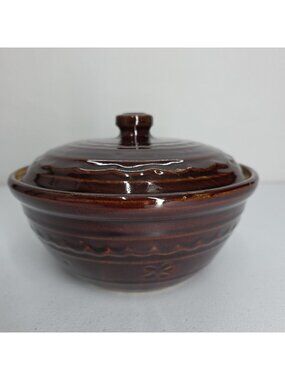 VTG Marcrest Daisy Dot Oven Proof Casserol Dish W Lid 8.5"  Stoneware Brown